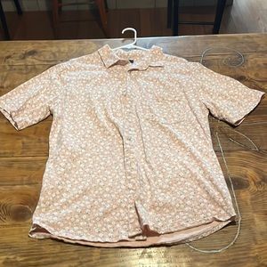 Pink flowered Hawaiian shirt. Perfect Condition. Never worn.
